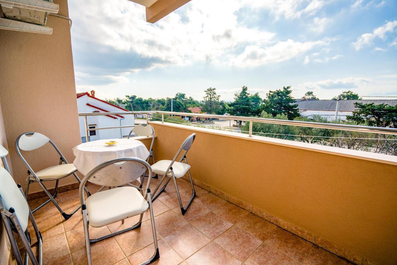 Apartments Valentin Privlaka  Εξωτερικό φωτογραφία